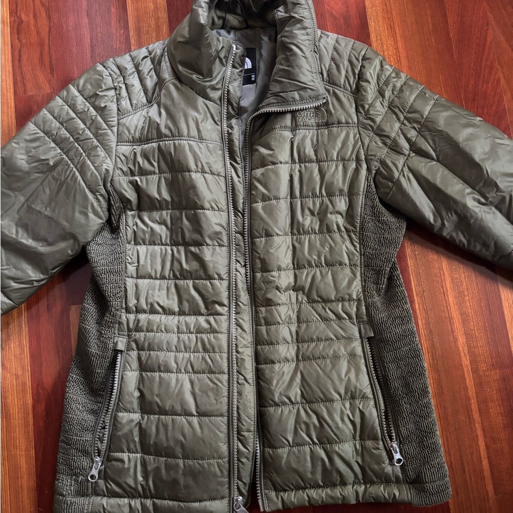 The North Face Women's Green Quilted Puffer Jacket